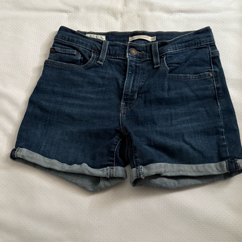 Levi's premium Dark Blue Jean Shorts for Women Size 27 Mid Length